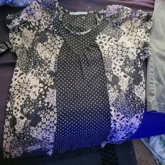 Velvety, cute maurices shirt - Picture 1 of 1